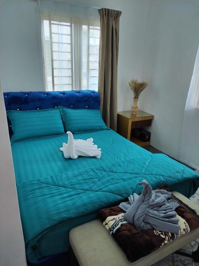Hutan Melintang Homestay Embah Ros & Embah Lek מראה חיצוני תמונה